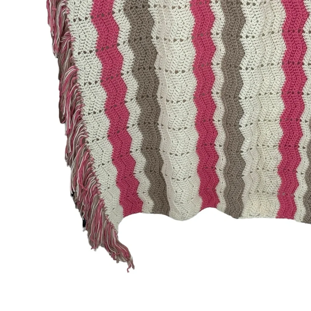 *Beautiful Hand Knit Afghan Throw in Pink Tan and White.